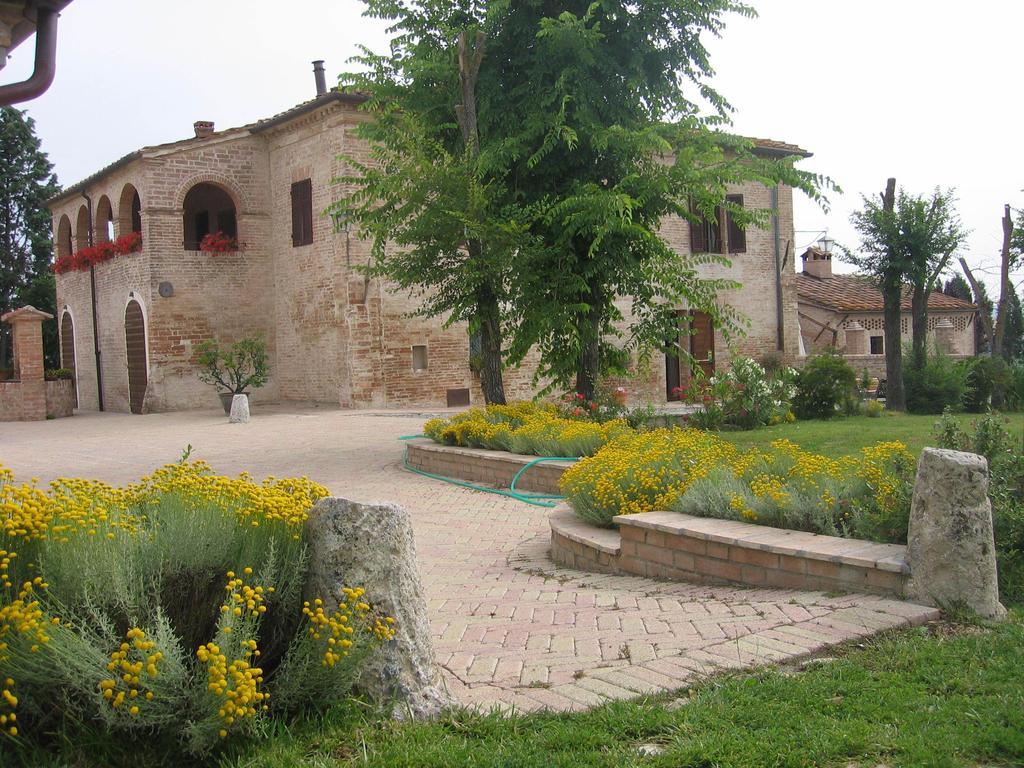 Il Canto Del Sole Monteroni d'Arbia Eksteriør billede